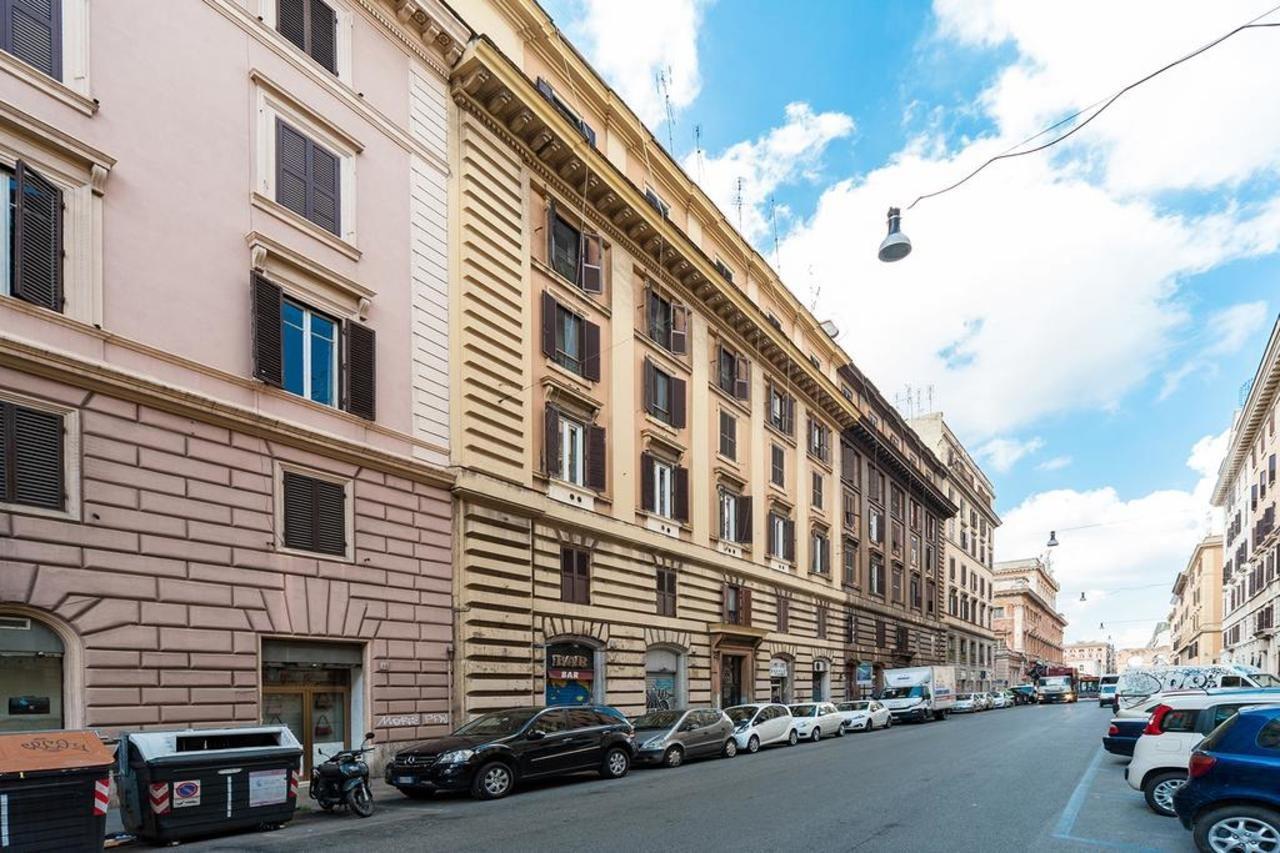 Sasa House Hotel Rome Exterior photo
